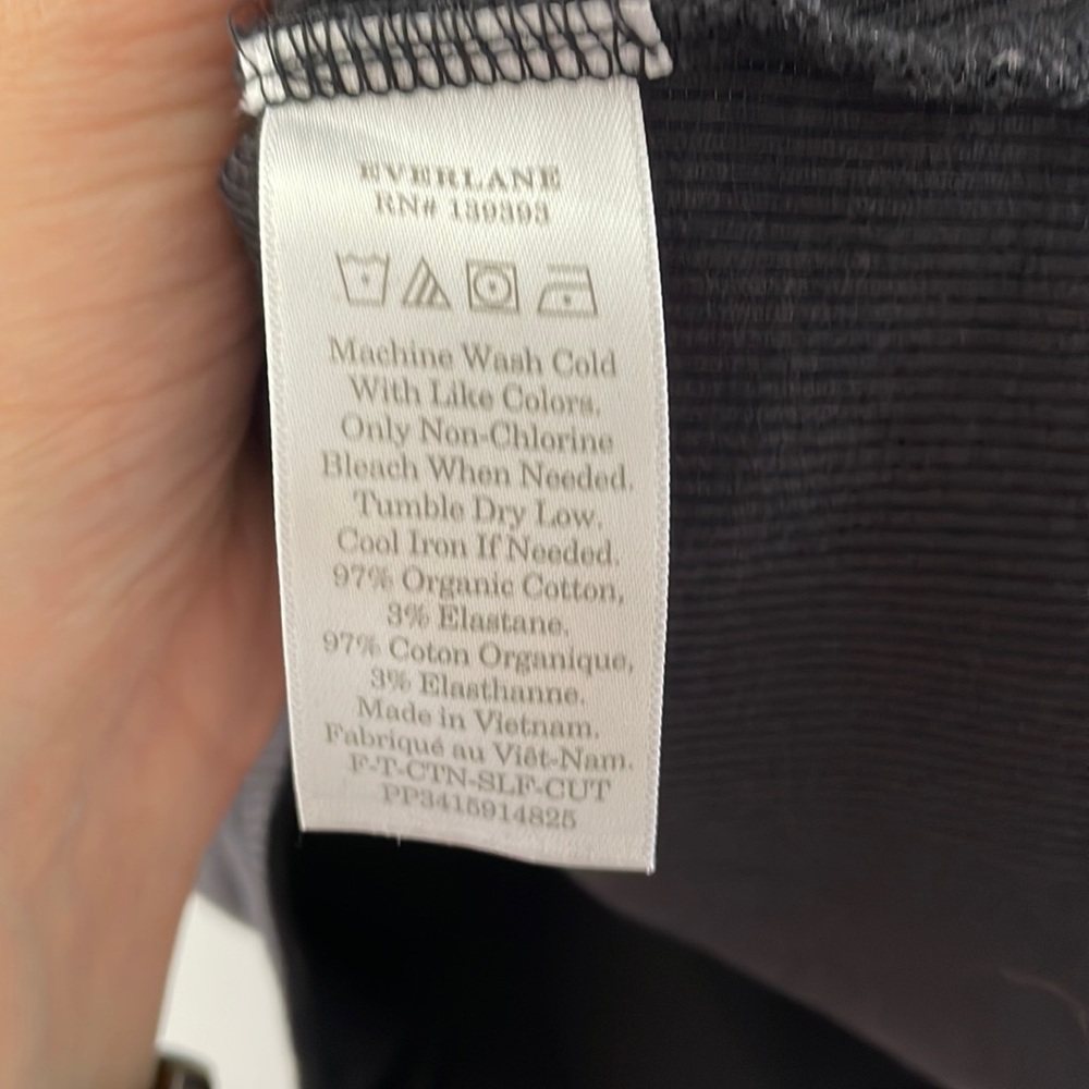 Everlane Ribbed Cutaway Tank - Picture 4 of 5